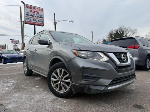 2017 Nissan Rogue SV