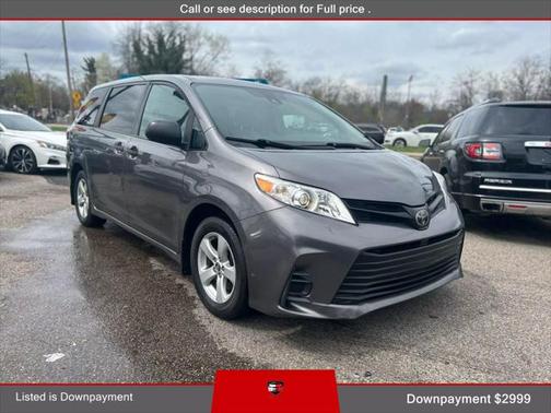 2019 Toyota Sienna SE