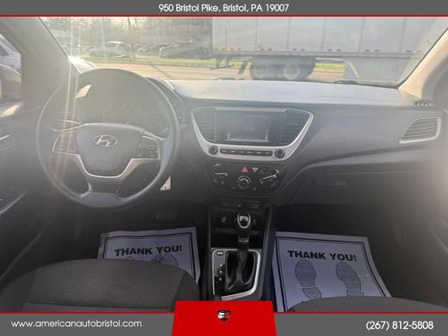 Urban Gray Metallic 2019 Hyundai Accent SE