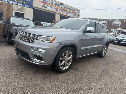 2020 Jeep Grand Cherokee Summit