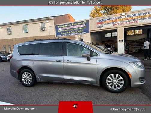 2017 Chrysler Pacifica Touring-L