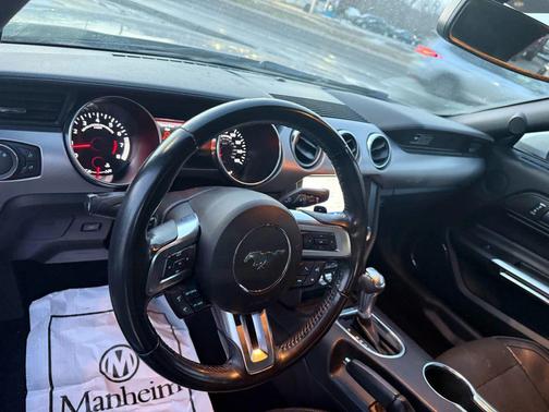 2020 Ford Mustang EcoBoost Premium