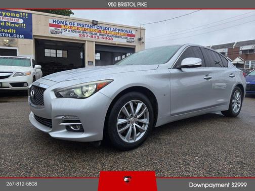 2015 INFINITI Q50 Base