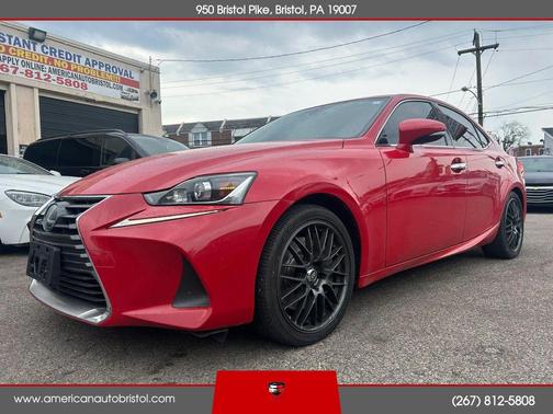2018 Lexus IS 300 Base