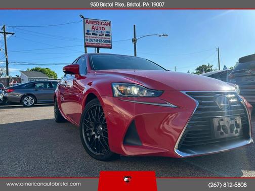 2018 Lexus IS 300 Base