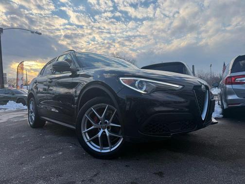 2019 Alfa Romeo Stelvio Ti Sport