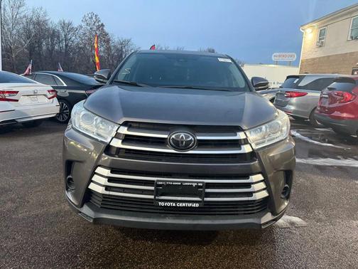 2018 Toyota Highlander LE