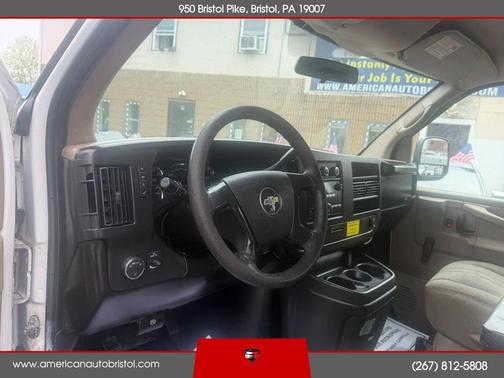 White 2009 Chevrolet Express 2500 Work Van