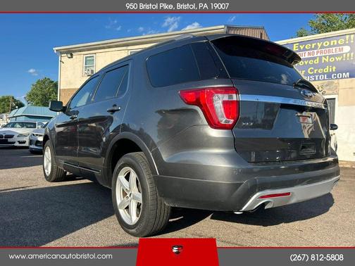 2017 Ford Explorer sport