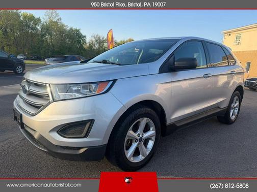 Silver 2018 Ford Edge SE