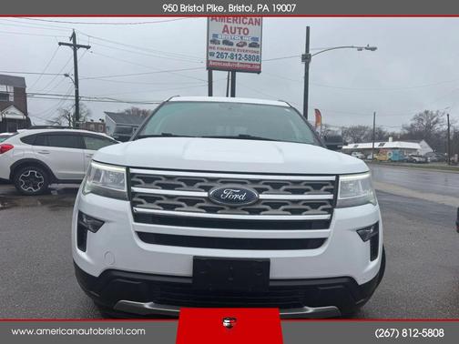 White 2018 Ford Explorer XLT