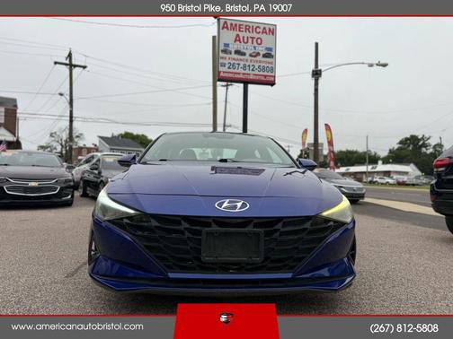 2021 Hyundai ELANTRA SE