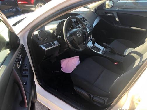 2010 Mazda Mazda3 i Touring