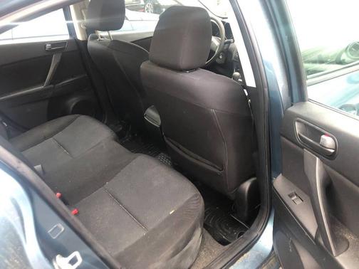 2011 Mazda Mazda3 s Sport
