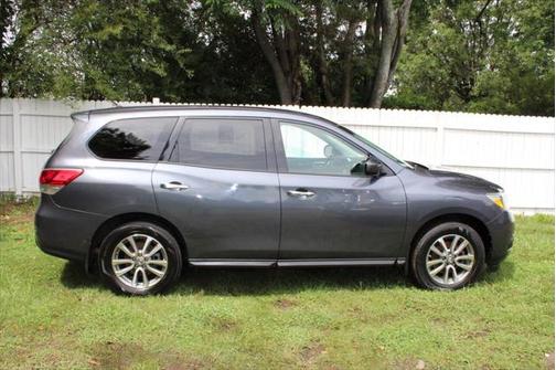 2014 Nissan Pathfinder S