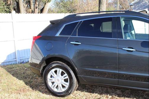 2016 Cadillac SRX Standard