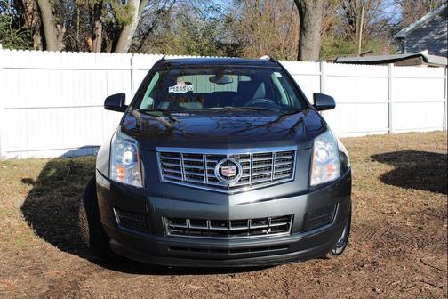 2016 Cadillac SRX Standard