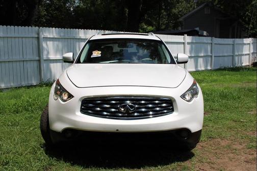 2010 INFINITI FX35 Base