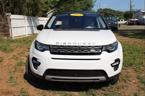 Yulong White Metallic 2017 Land Rover Discovery Sport HSE
