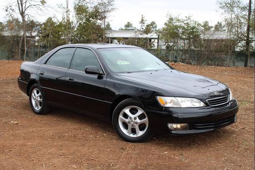 2001 Lexus ES 300 Base