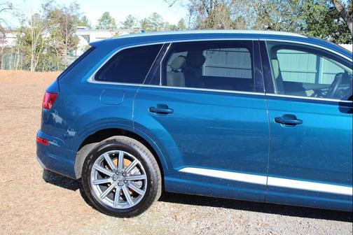 2018 Audi Q7 2.0T Premium Plus