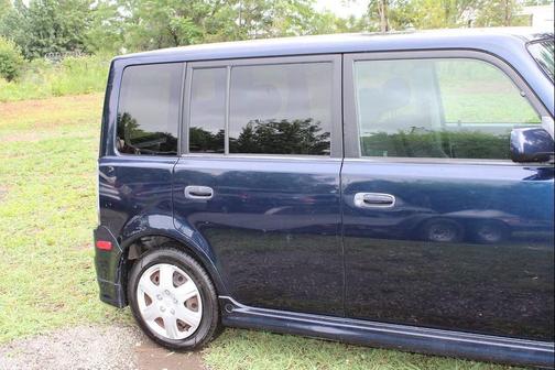 Blue Onyx Pearl 2005 Scion xB Base