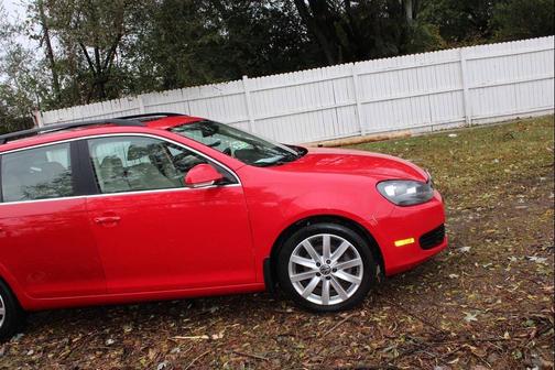2013 Volkswagen Jetta SportWagen SE