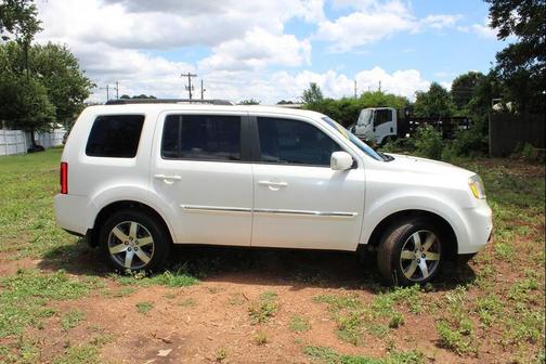 White Diamond Pearl 2012 Honda Pilot Touring