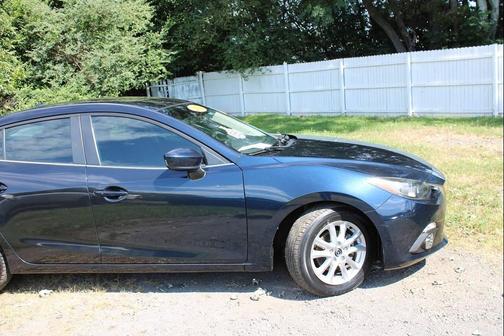 2016 Mazda Mazda3 i Touring