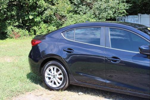 2016 Mazda Mazda3 i Touring