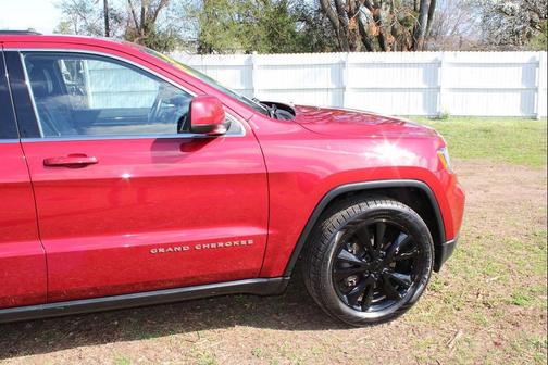 2012 Jeep Grand Cherokee Laredo
