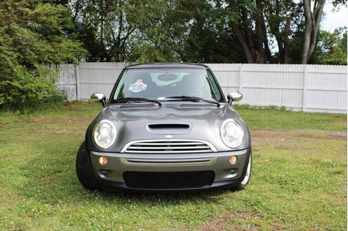 2005 MINI Cooper S Base