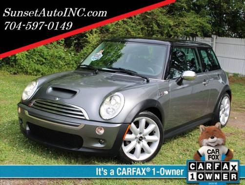 2005 MINI Cooper S Base
