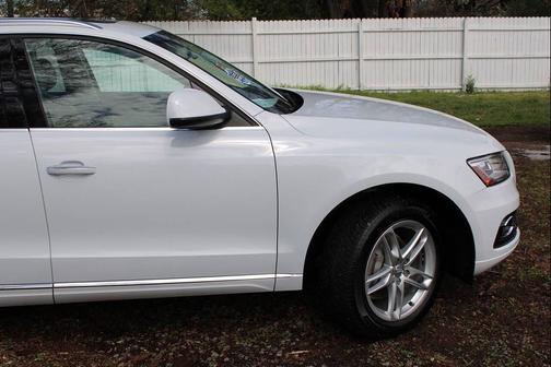 2015 Audi Q5 2.0T Premium Plus
