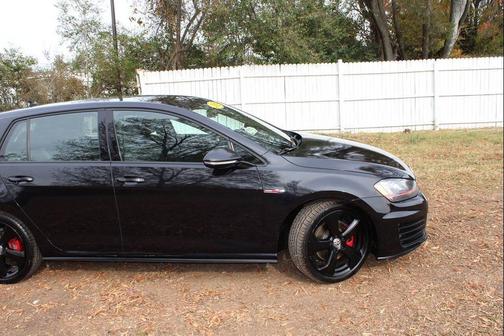 2015 Volkswagen Golf GTI 2.0T S 4-Door