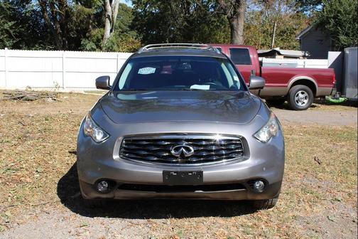 2010 INFINITI FX35 Base