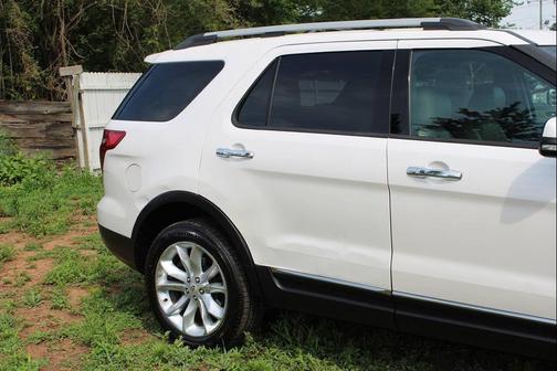White Platinum Metallic Tri-Coat 2013 Ford Explorer Limited