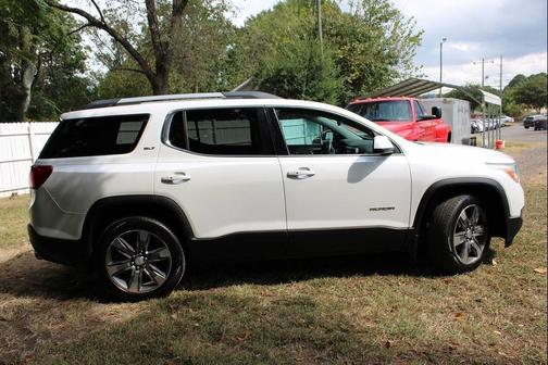 2017 GMC Acadia SLT-2