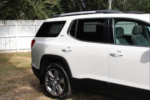 2017 GMC Acadia SLT-2