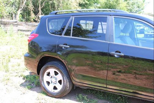 Black 2011 Toyota RAV4 Base