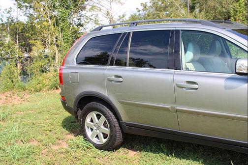 Silver Metallic 2007 Volvo XC90 3.2