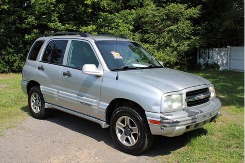 2004 Chevrolet Tracker LT