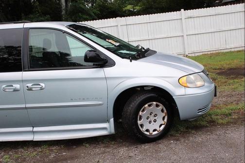 Sterling Blue Satin Glow 2001 Chrysler Town & Country LX