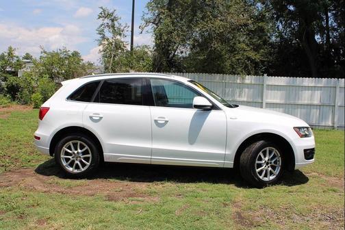 Glacier White Metallic 2012 Audi Q5 2.0T Premium