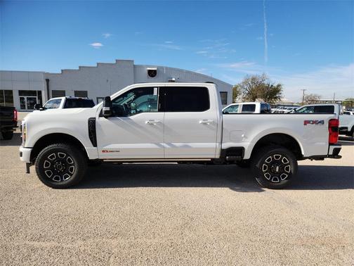 2026 Ford F-250 Platinum