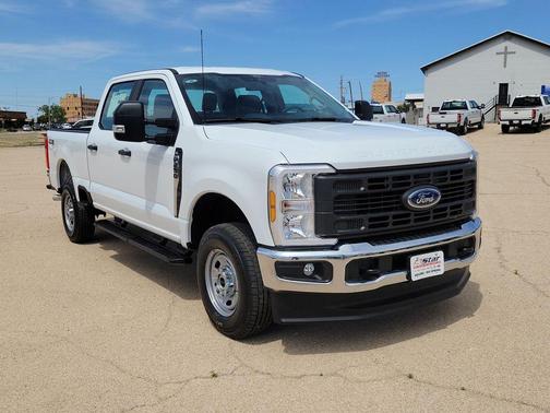 Oxford White 2026 Ford F-250 XL