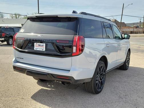 Space Silver Metallic 2026 Ford Expedition Platinum