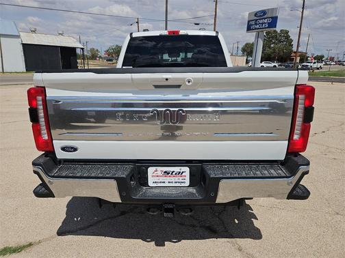 2026 Ford F-250 Lariat