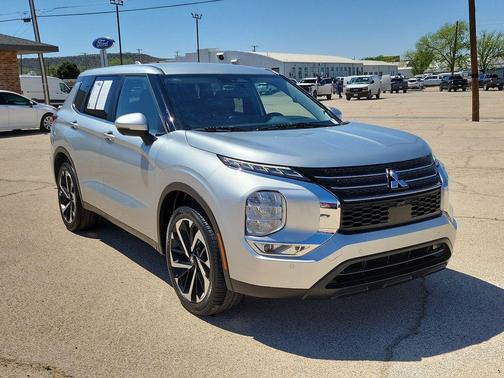 2024 Mitsubishi Outlander SE 2.5 2WD