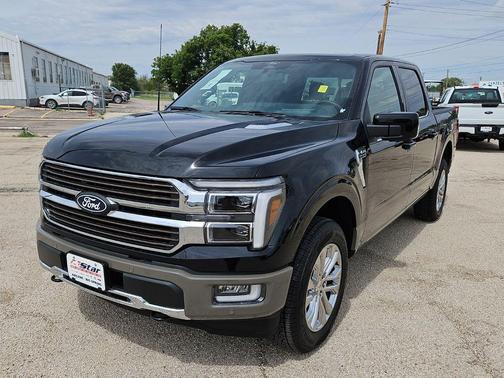 Agate Black Metallic 2026 Ford F-150 King Ranch